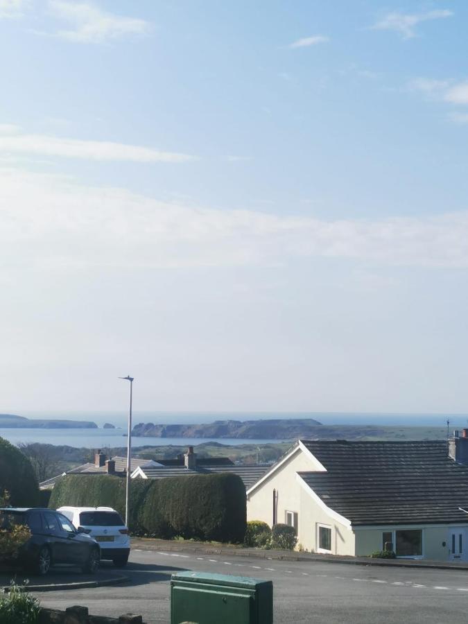 3-Bed 5-6 Berth Modernised Bungalow! Tenby Exterior foto